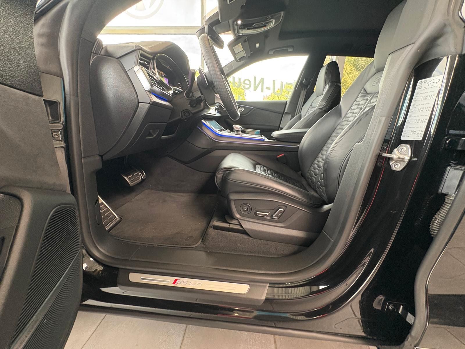 Fahrzeugabbildung Audi RSQ8 keramik*dynamik*massage*stand*23Z*akustik.
