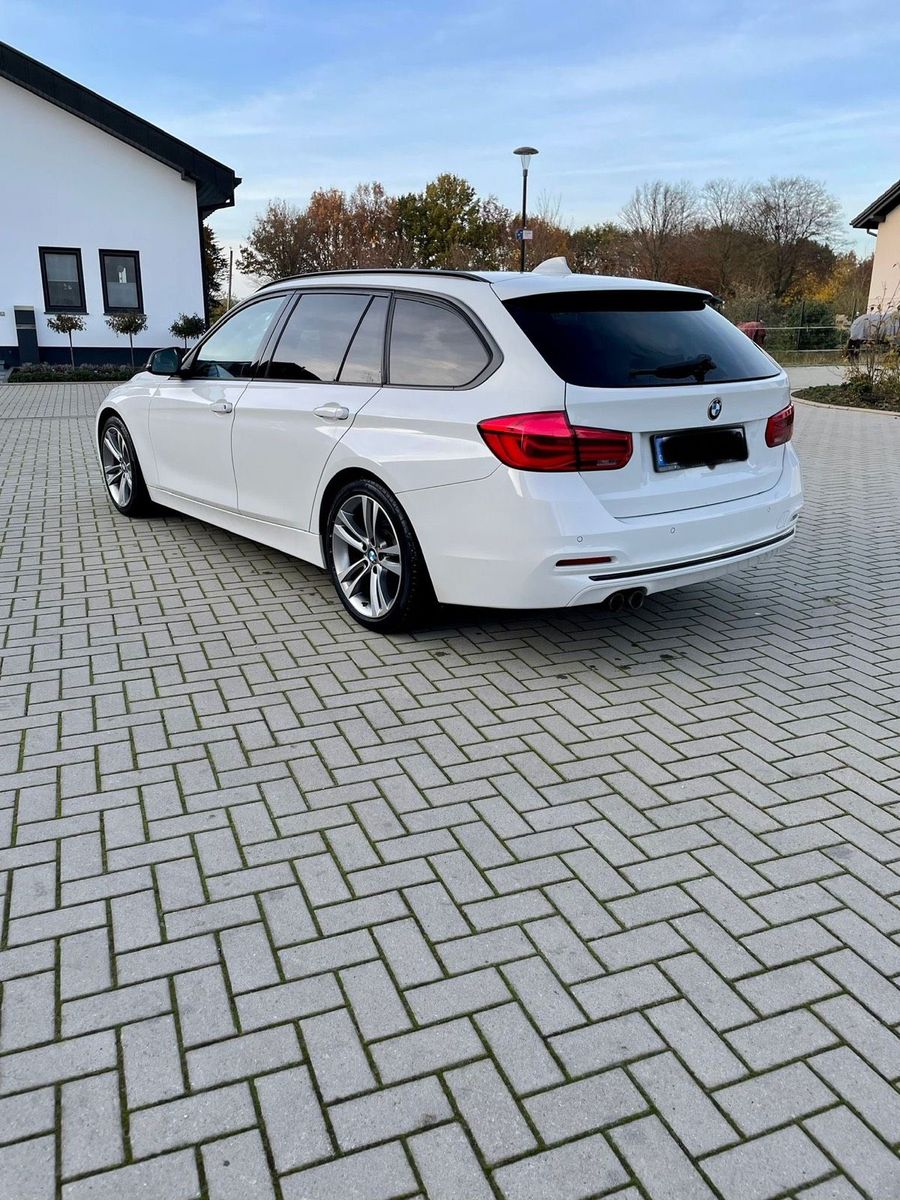 BMW 320