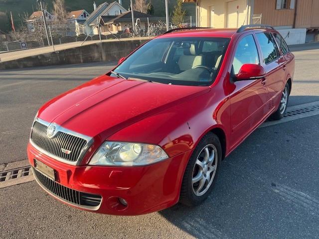 Skoda Octavia Combi RS