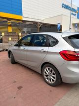 BMW 225 Active Tourer 225xe iPerformance Steptro... - BMW 225 Active Tourer von privat