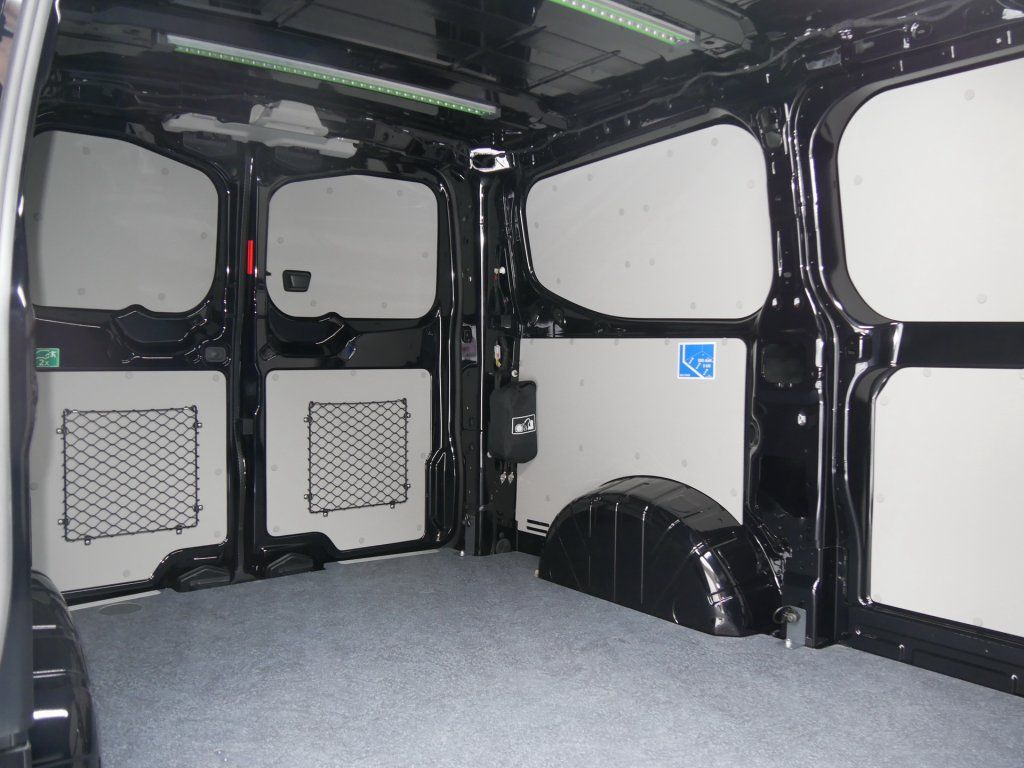 Fahrzeugabbildung Volkswagen T7 Kasten 2.0 TDI 4Motion AHK App-Connect