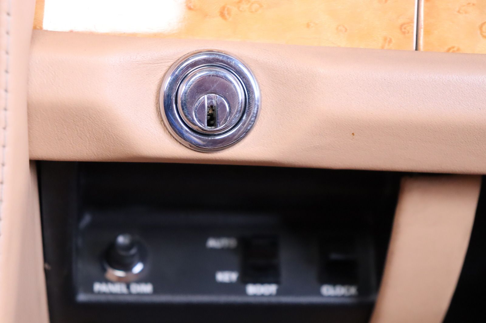 Fahrzeugabbildung Bentley Azure Mulliner Cabriolet * Top-Zustand