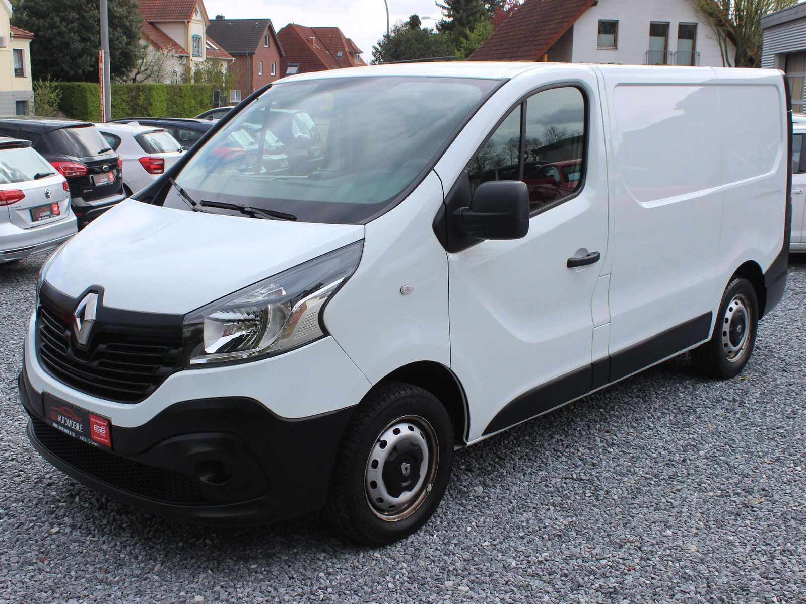 Renault Trafic - 1