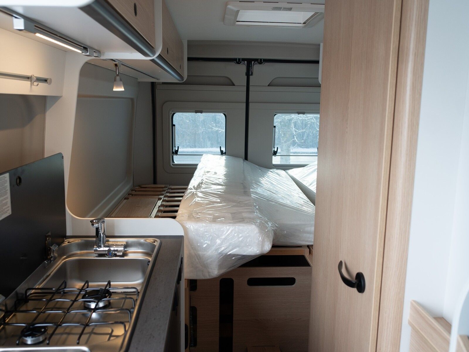 Fahrzeugabbildung Sunlight Adventure Cliff 640 MJ26*Rahmenfenster*Faltverd.