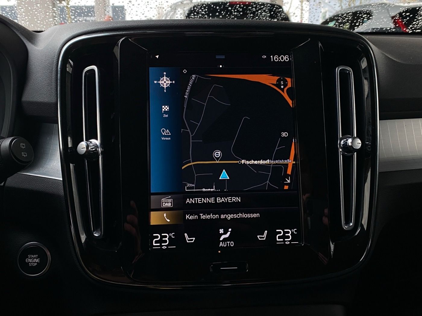 Volvo XC40 Momentum Pro WiPa LED RFK DAB StHzg foto 20