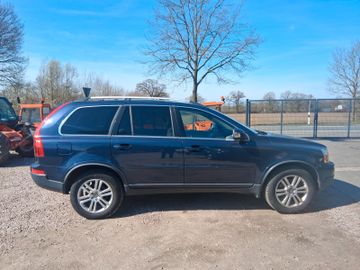 Volvo XC90 - 3