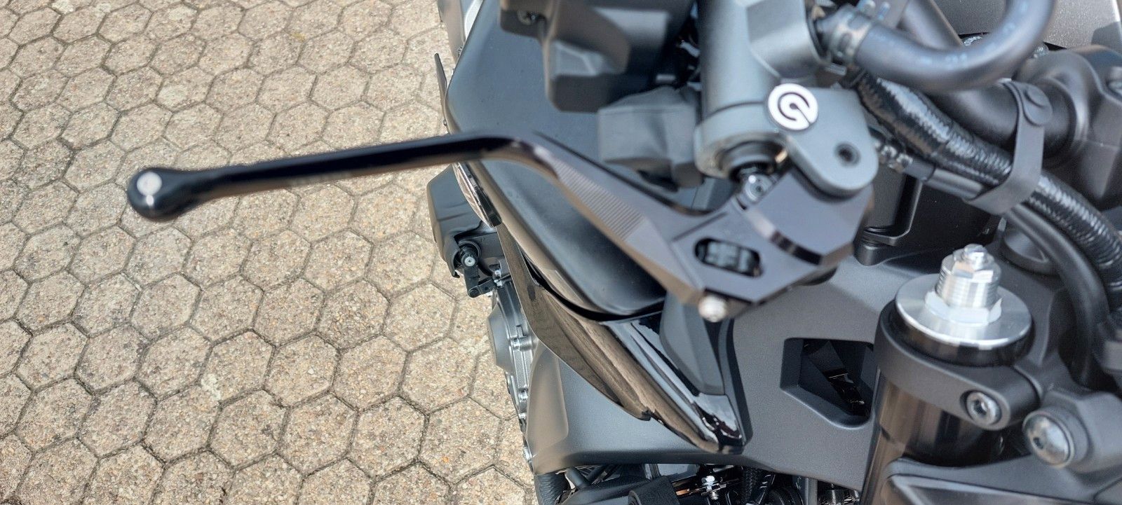 Fahrzeugabbildung Yamaha MT-09 25  Zubehör für 1300.-