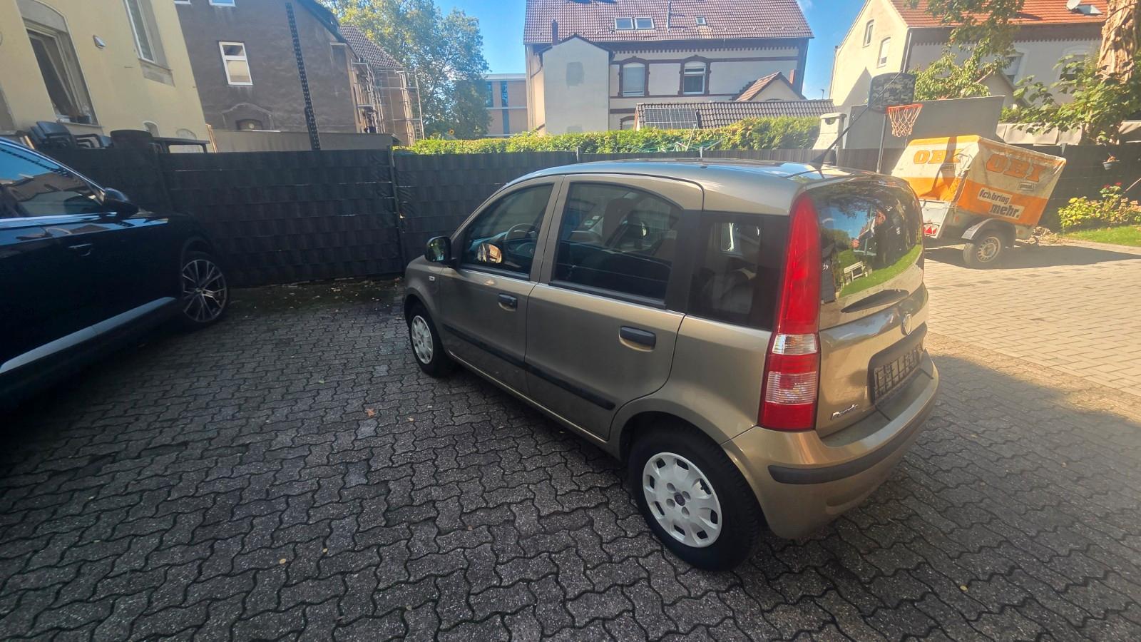 Fiat Panda  12.000 km und frischen tüv