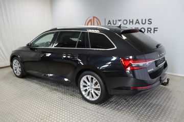 Skoda Superb Combi Style 4x4 Leder AHK StHz Navi