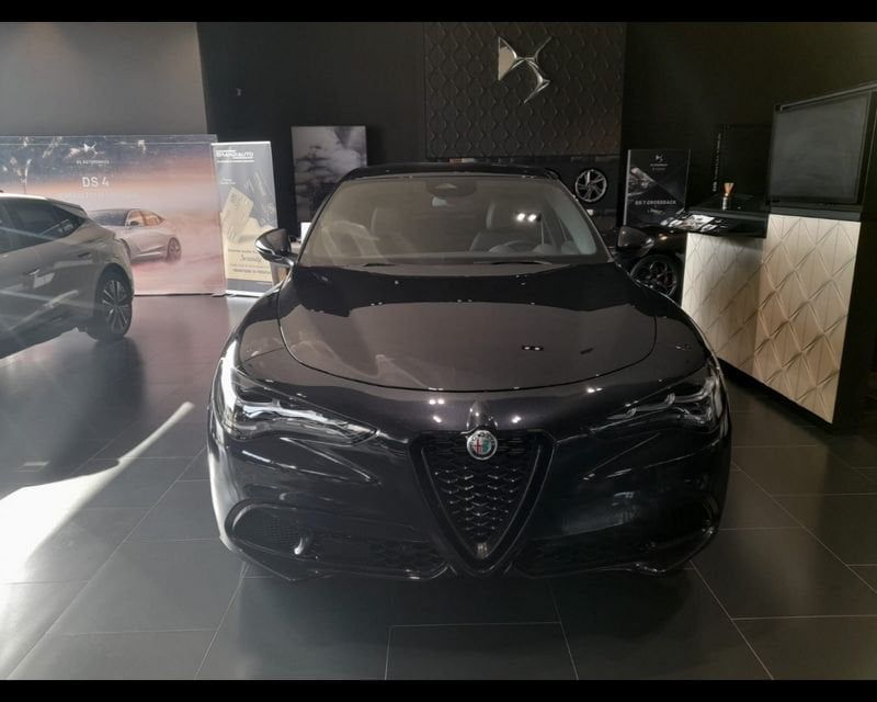 Alfa Romeo Stelvio 2023 2.2 t Intensa Q4 210cv a imagem 2