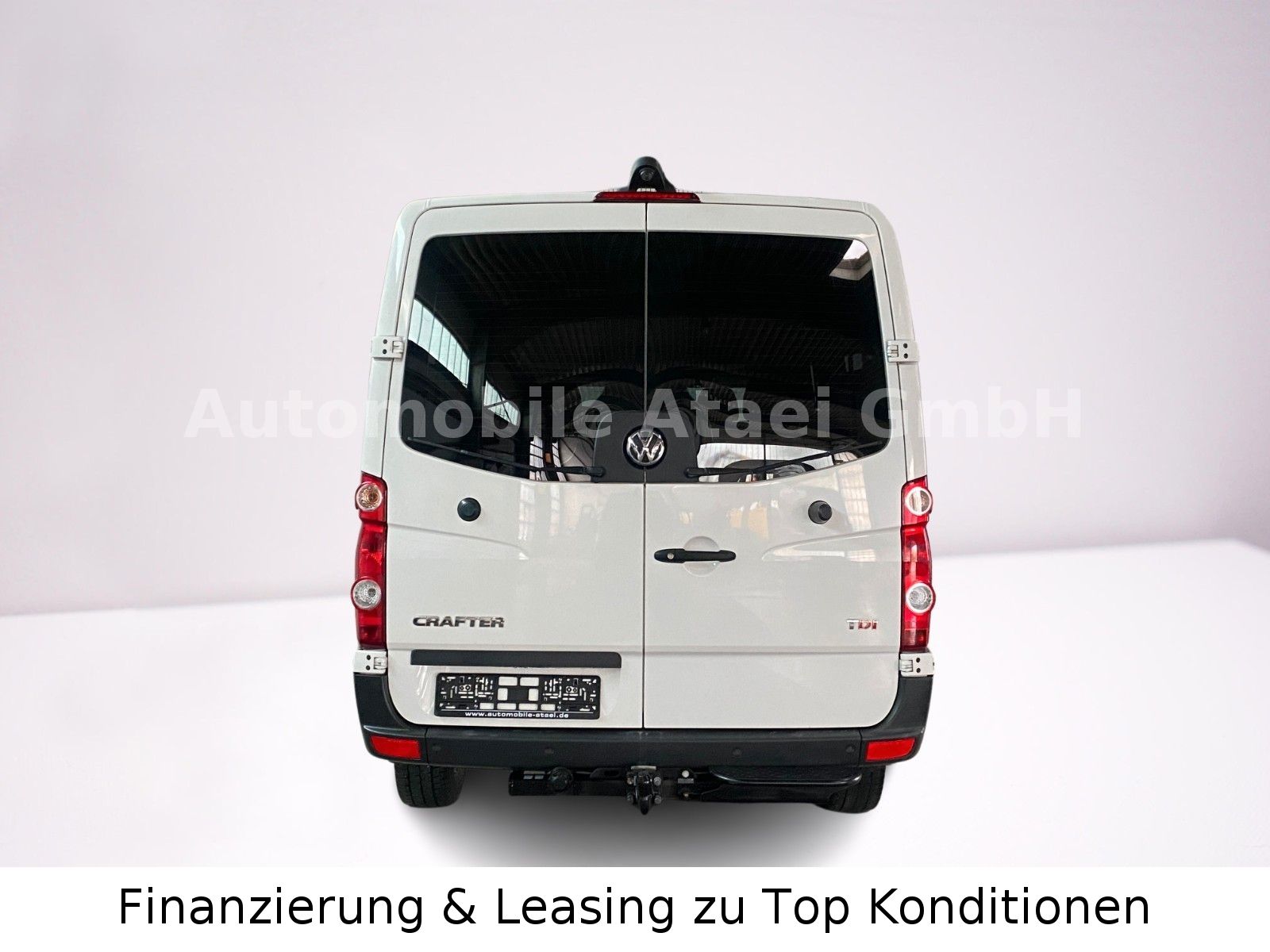 Fahrzeugabbildung Volkswagen Crafter Kombi 35 TDI 9-SITZE+STANDHZG+LEDER 0656