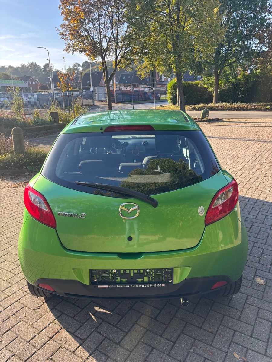 Foto 11 van MAZDA 2