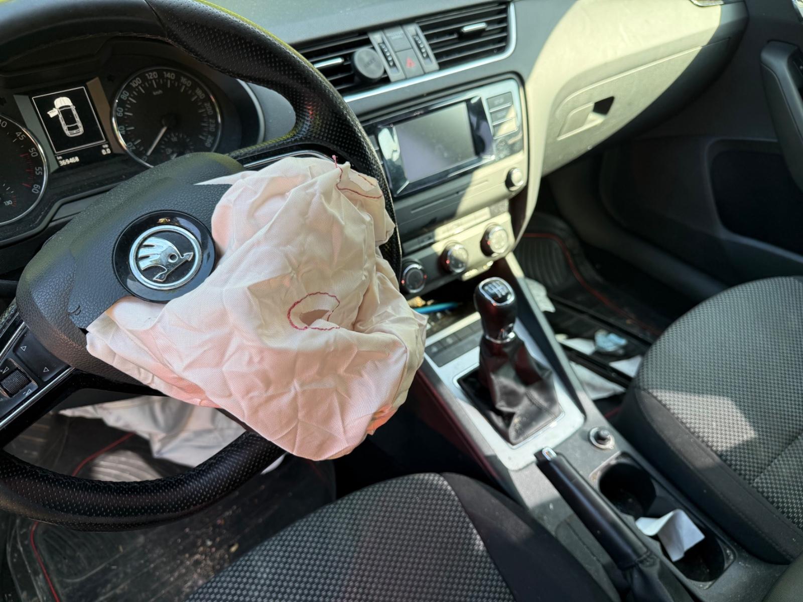 Skoda Octavia 2015 — photo 10