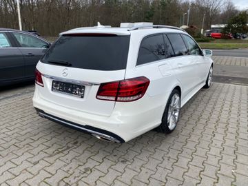 Fahrzeugabbildung Mercedes-Benz E 250 CGI T AMG*Totwinkel*LED*Navi*SHZ*Tempomat*