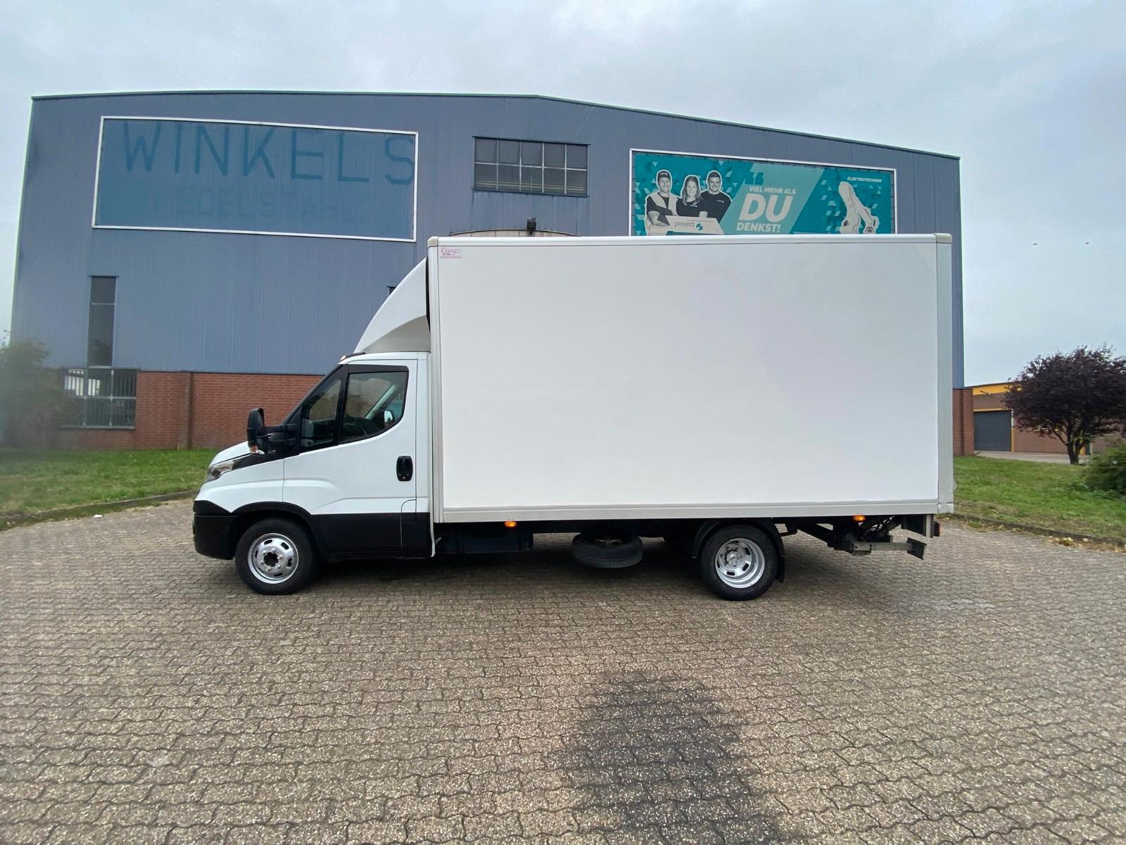 Iveco Daily 35C14 Hi-Matic Koffer mit Ladebordwand