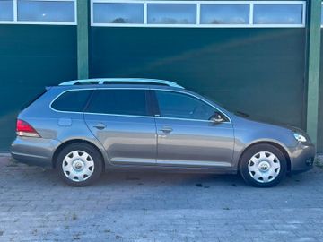 Volkswagen Golf - 7