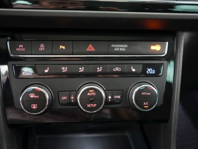Leon ST TSI FR+LED+NAVI+RÜCKFAHRKAMERA+SITZHEIZU