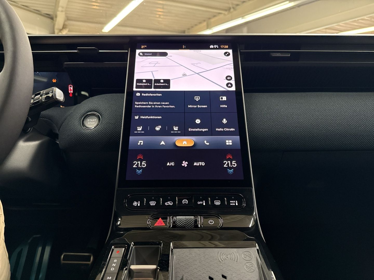 Fahrzeugabbildung Citroën C5 Aircross Hybrid 145 MAX HUD Navi 360 Kamera