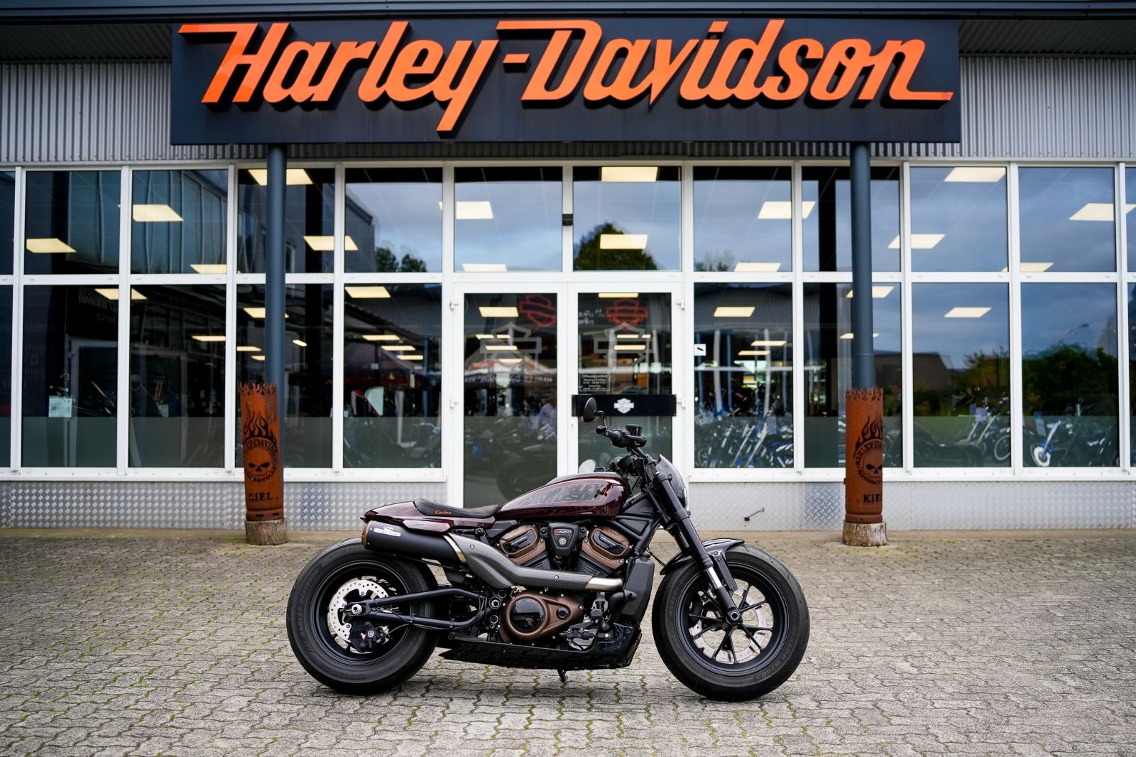 Fahrzeugabbildung Harley-Davidson RH1250S Sportster S - Jekill & Hyde