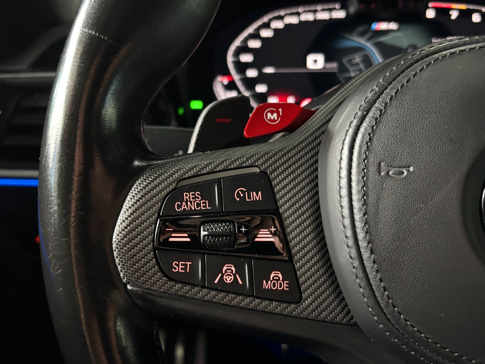 Fahrzeugabbildung BMW M4 Competition *M-Perf.PartsCarbon*HUD*360°KAM