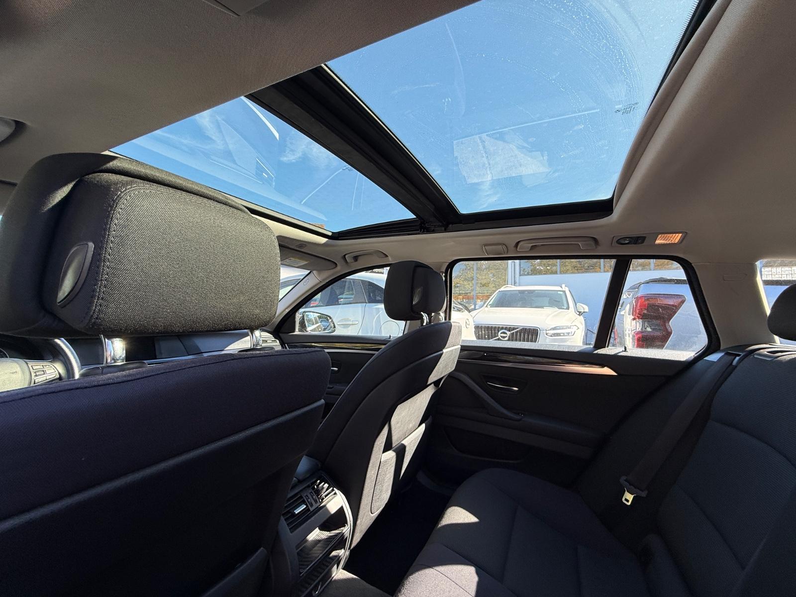 BMW 520 2011 — photo 10