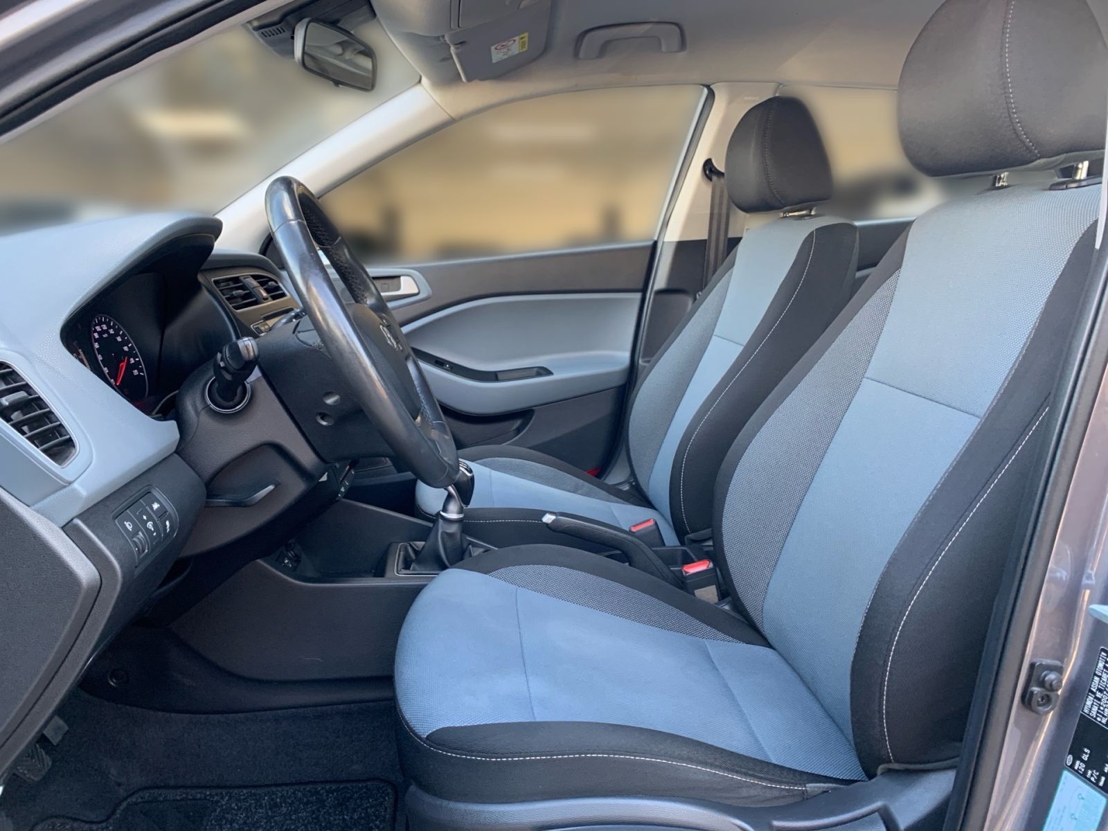 Fahrzeugabbildung Hyundai i20 1.0 Trend blue Kamera Sitzheizung