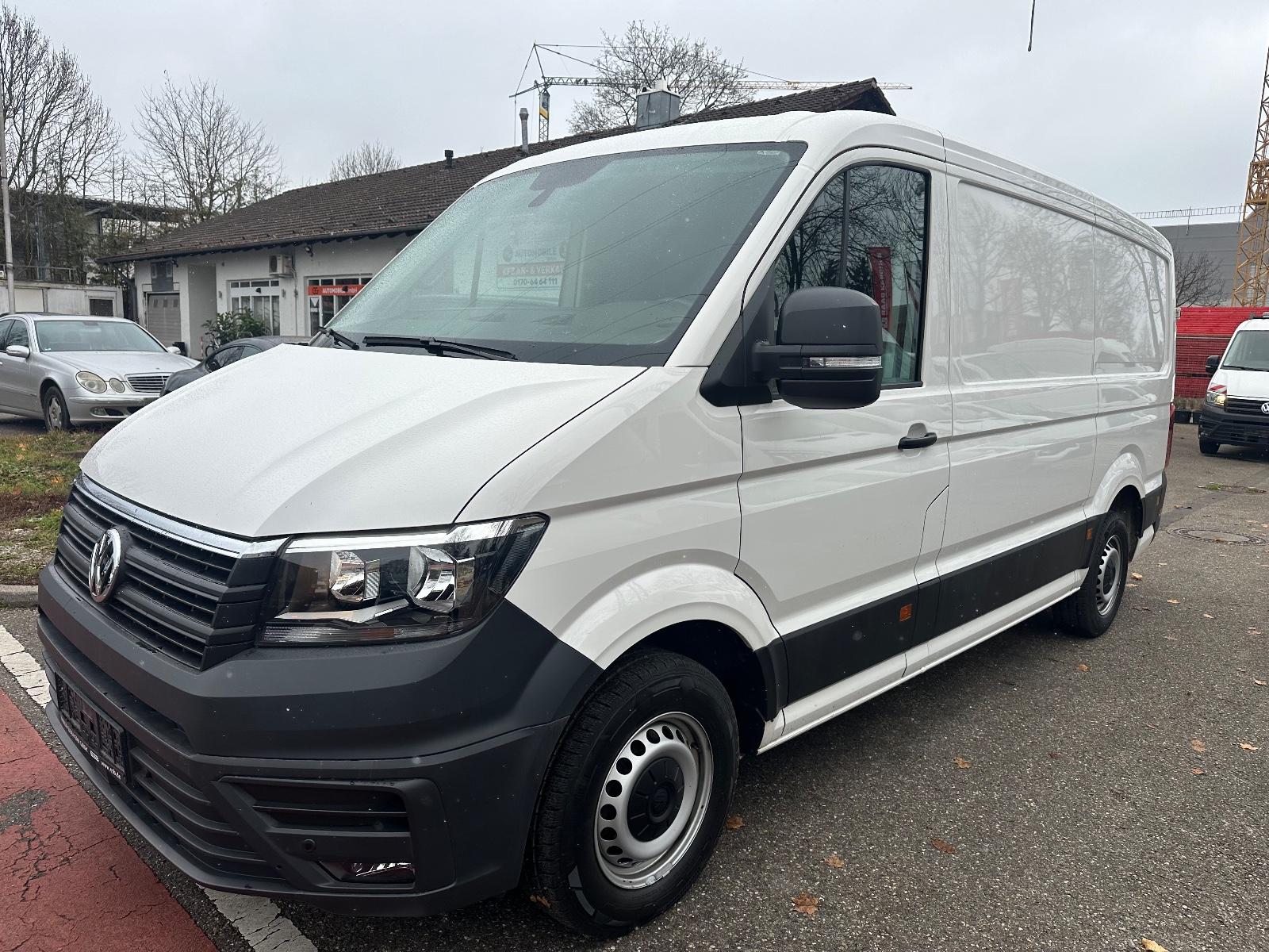Volkswagen Crafter Kasten Kasten 35 mittellang FWD