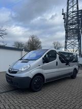 Opel Vivaro 2.0 CDTI Van Bus Lang 9 Sitze 2.8T Gesamt - Opel Vivaro aus 2009