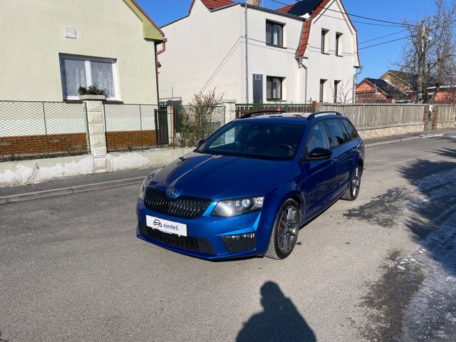 Skoda Octavia 2.0 TSI/DSG/162kW/2HAND/SKODA SERVICE