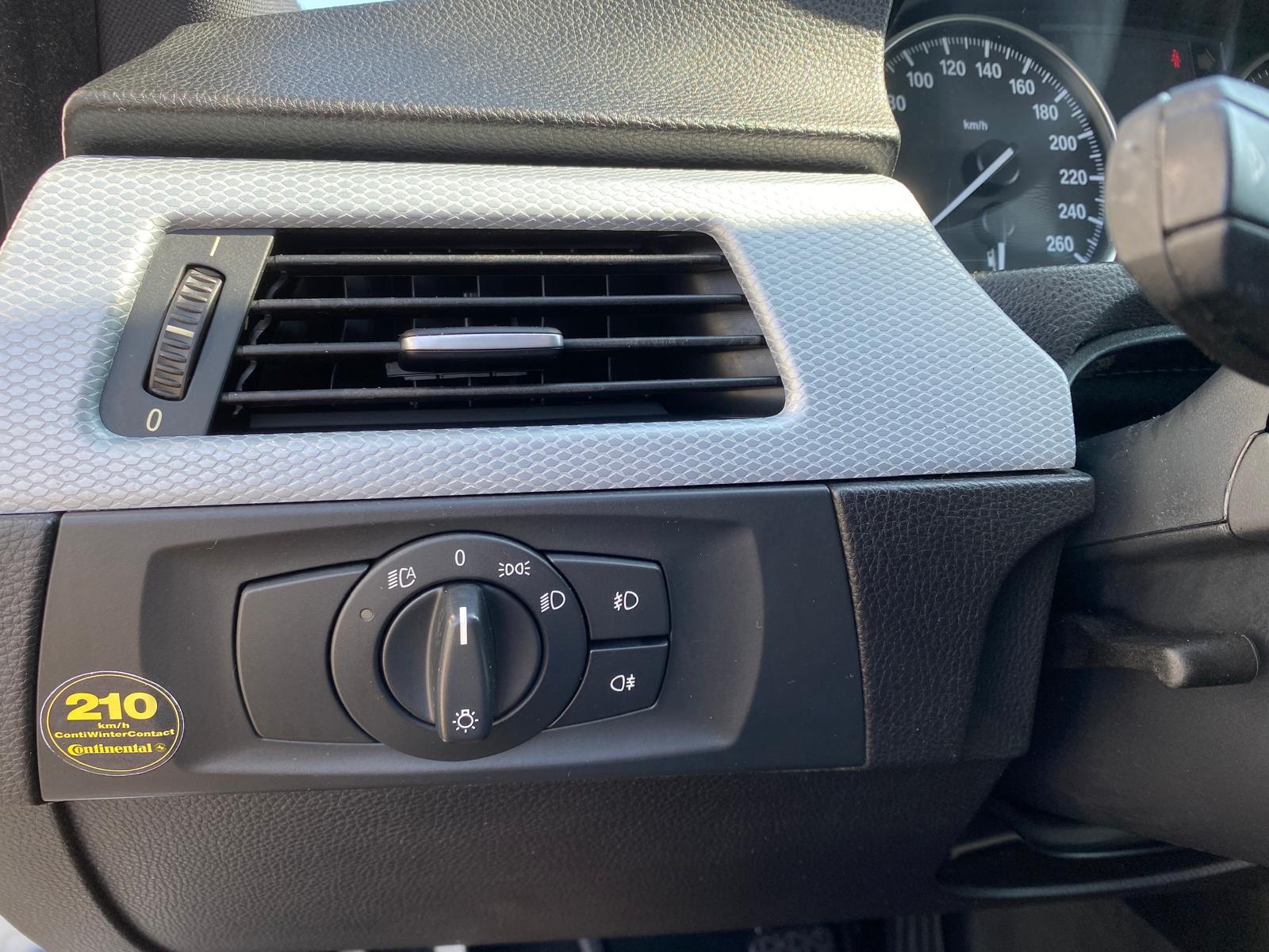 BMW 318 2008 — photo 10