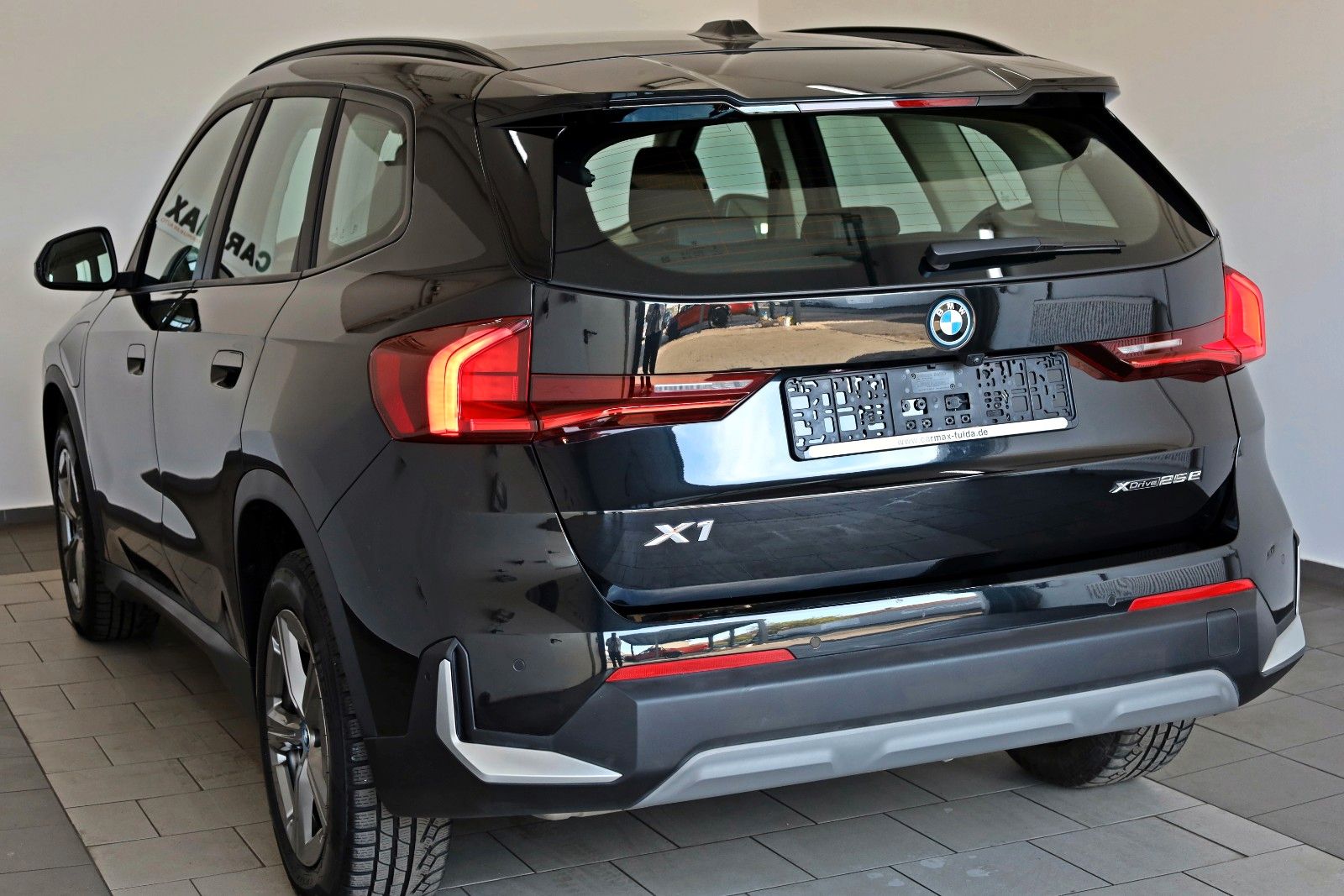Fahrzeugabbildung BMW X1 25e xDrive Leder,Navi,LED,Kamera,ParkPak.,AHK