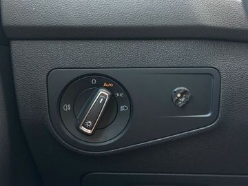 Volkswagen Tiguan - 11
