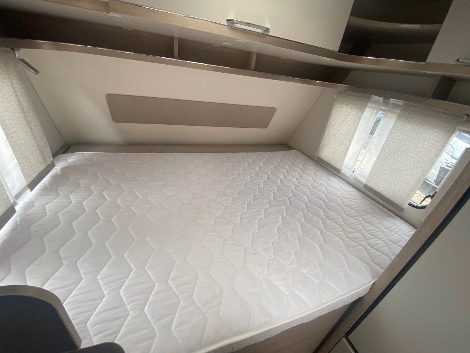 Fahrzeugabbildung Bürstner Premio 395 TS *1.700Kg*Paket 2*TV-Halter*Klappe