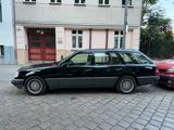 Mercedes-Benz Mercedes 124 T Kombi Bj.95 Automatic super... - gebrauchte Mercedes-Benz 220 aus dem Jahr 1995