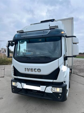 Iveco 120-220 isoteherm + viento 350