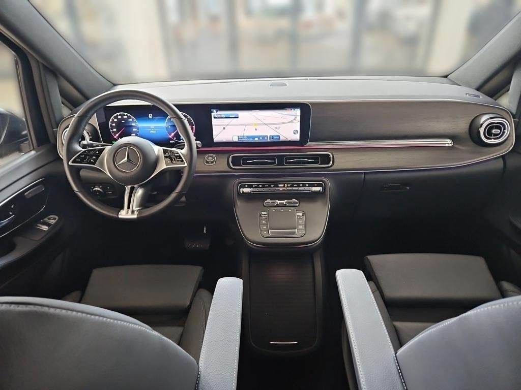 Fahrzeugabbildung Mercedes-Benz V 300 AVG extralang 8 Sitze STHZ ele.ST AMGFront