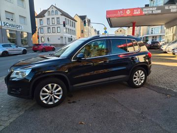 Volkswagen Tiguan - 6