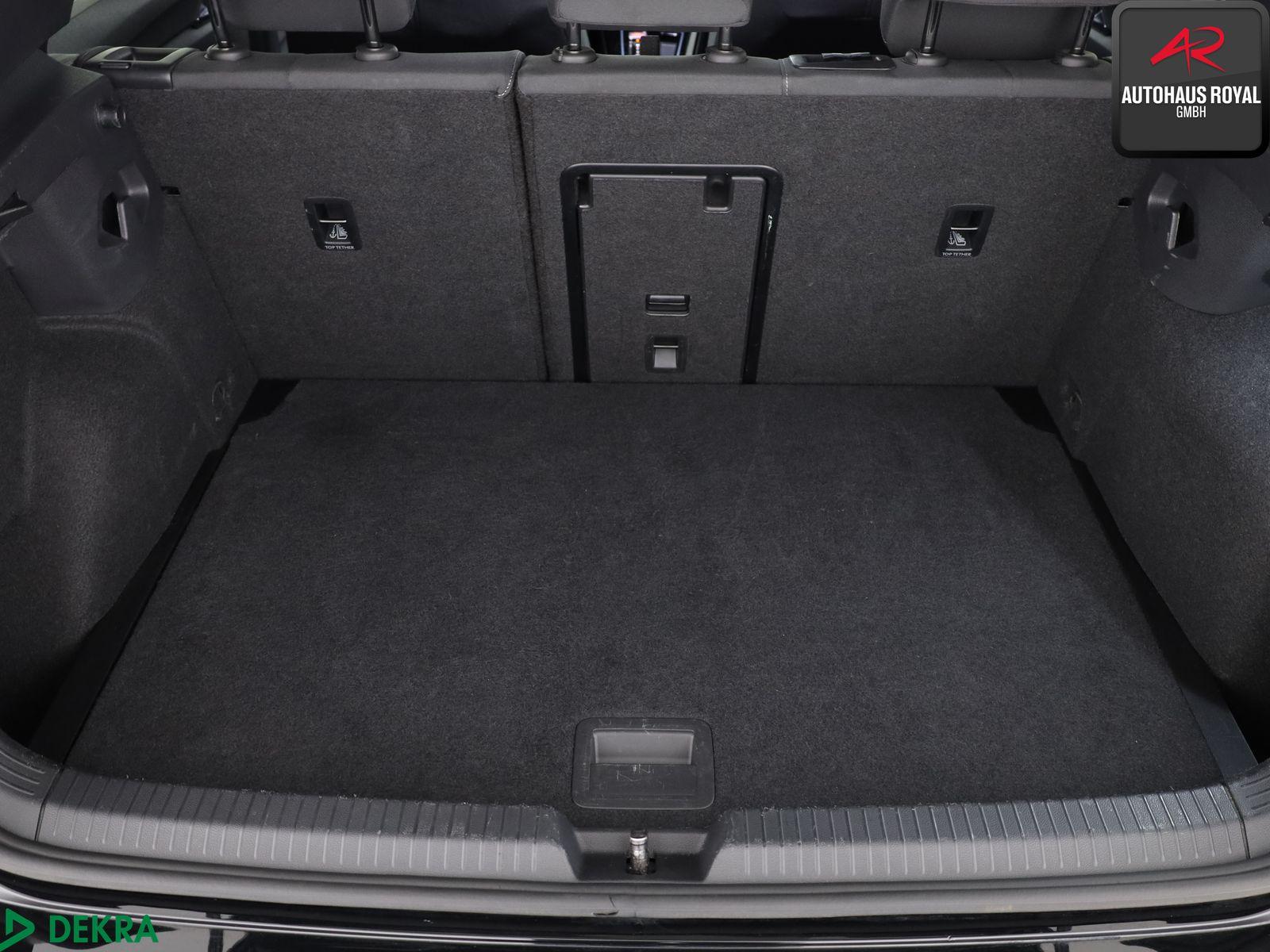 Volkswagen Golf VIII 2.0 GTD ACC,TOTWINKEL,AMBIENTE,1HAND, миниатюра 24