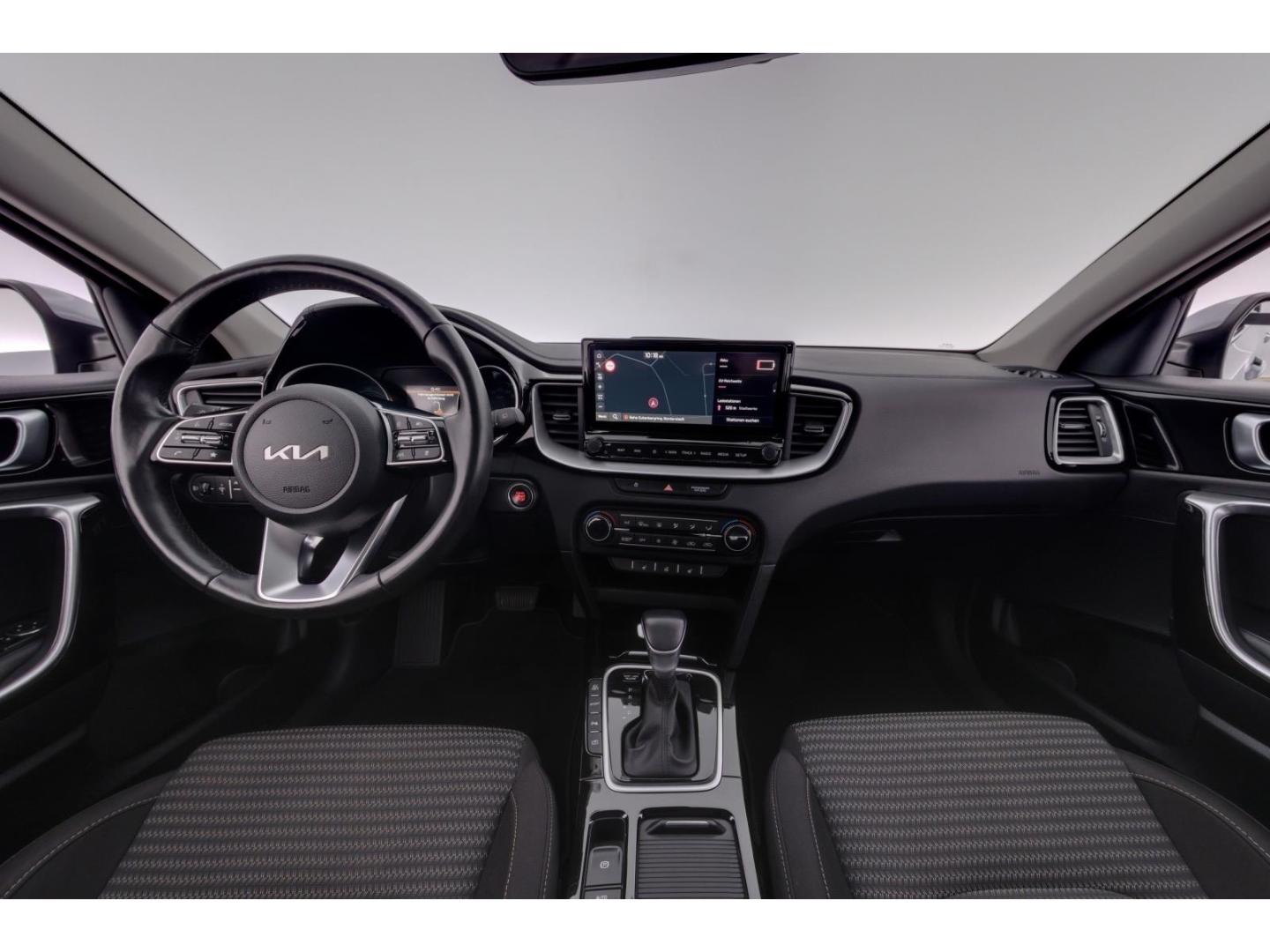 Kia Ceed_sw 1.6T-GDI Aut.Vision+LED+VIRTUAL+KAMERA