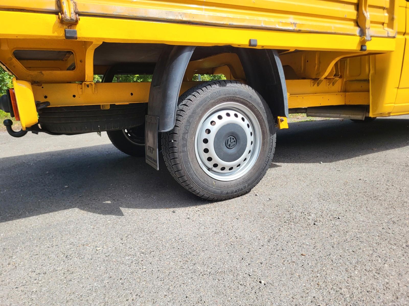 Volkswagen T4 Doka Pritsche Tip Top Service u. TüV neu!