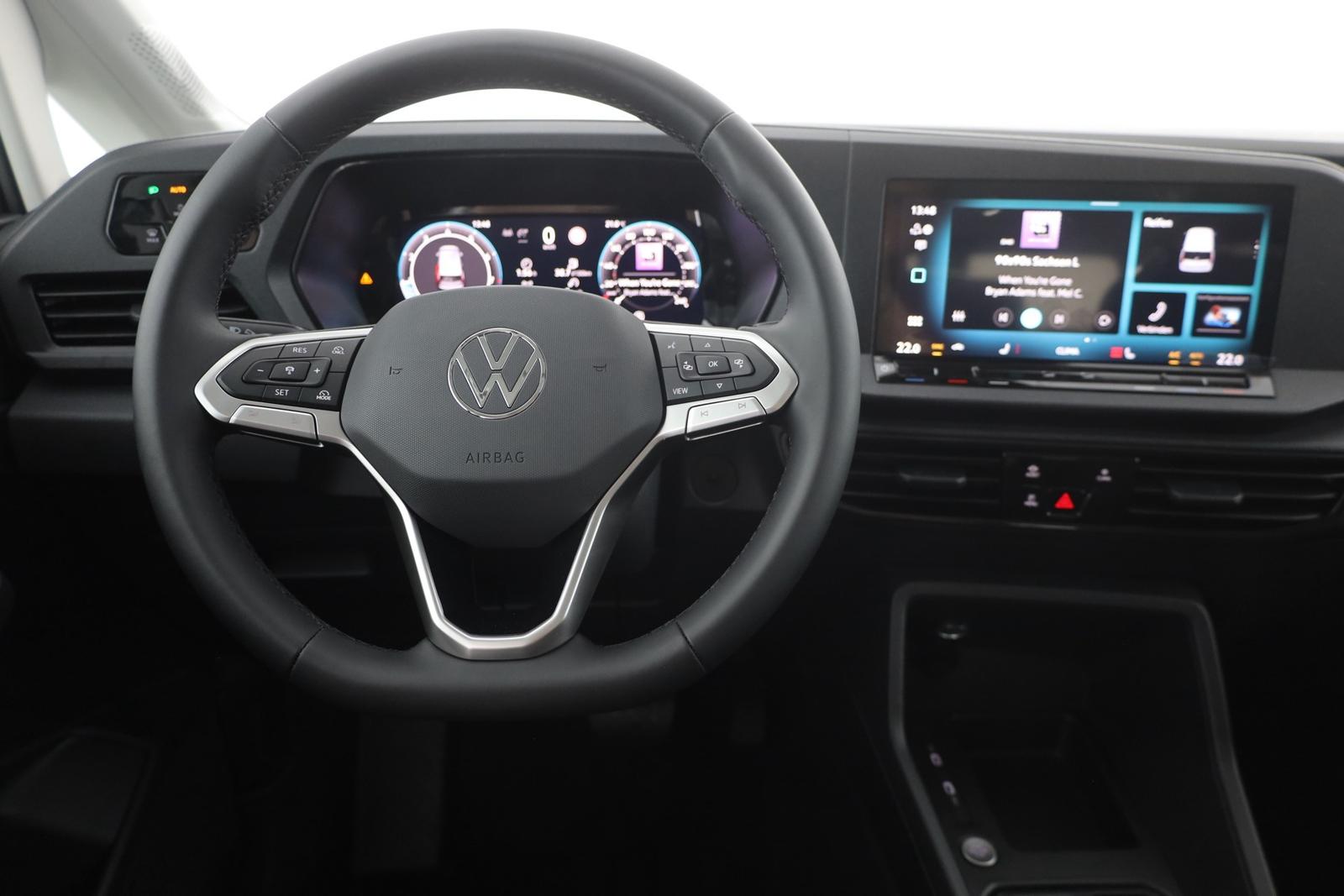 Volkswagen Caddy Maxi 1.5 TSI DSG Kamera 7-Sitzer AHK