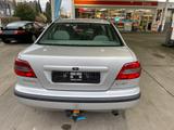 Volvo S40 Automatik AHK - Volvo S40 mit Benzin-Antrieb
