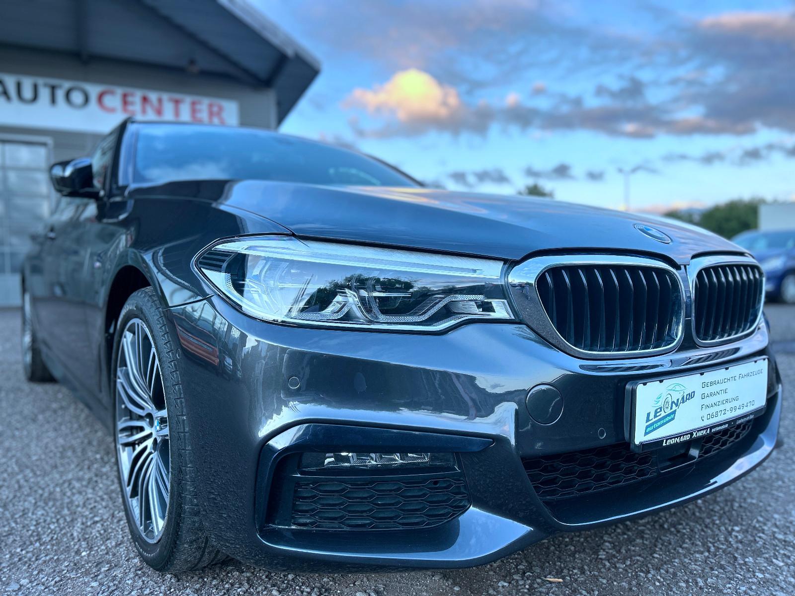 BMW 530 i xDrive Touring M Sport Navi LED Leder Pano