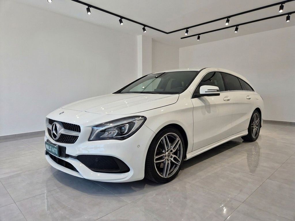 Image of Mercedes-Benz CLA 220
