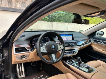 BMW 745 - 3