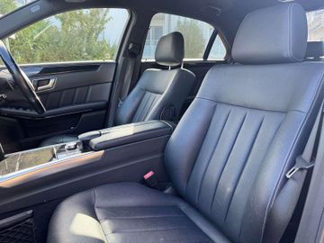 Mercedes E 220 - 10