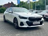 BMW i5 eDrive40 M Sport Pro //AHK HarmanKardon - BMW i5 in Duisburg
