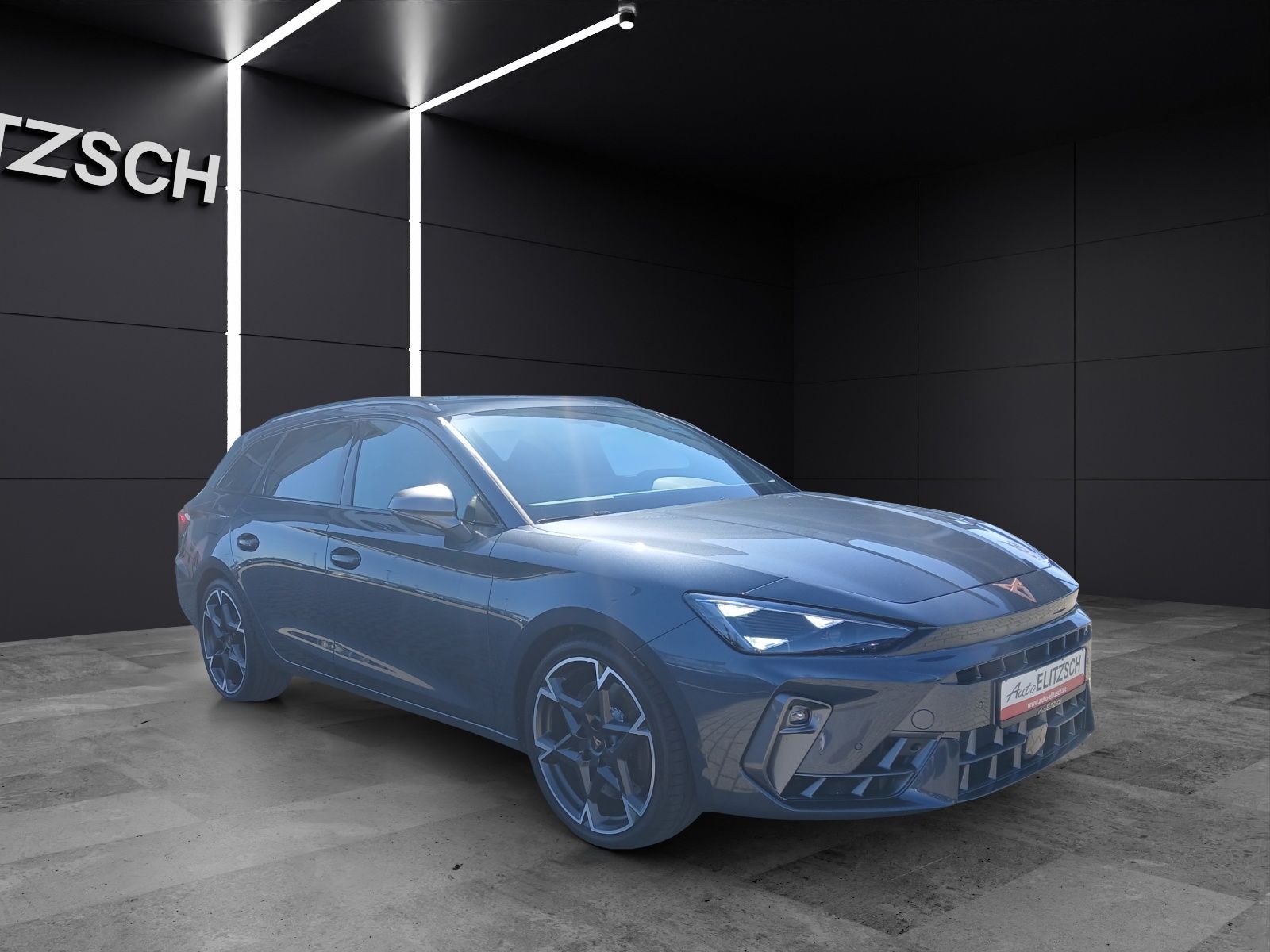Fahrzeugabbildung CUPRA Leon ST TSI VZ DSG 4Drive LED AHK ACC RFK SH 19"