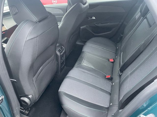 Fahrzeugabbildung Peugeot 308 SW Allure Blue HDI 130 eAT