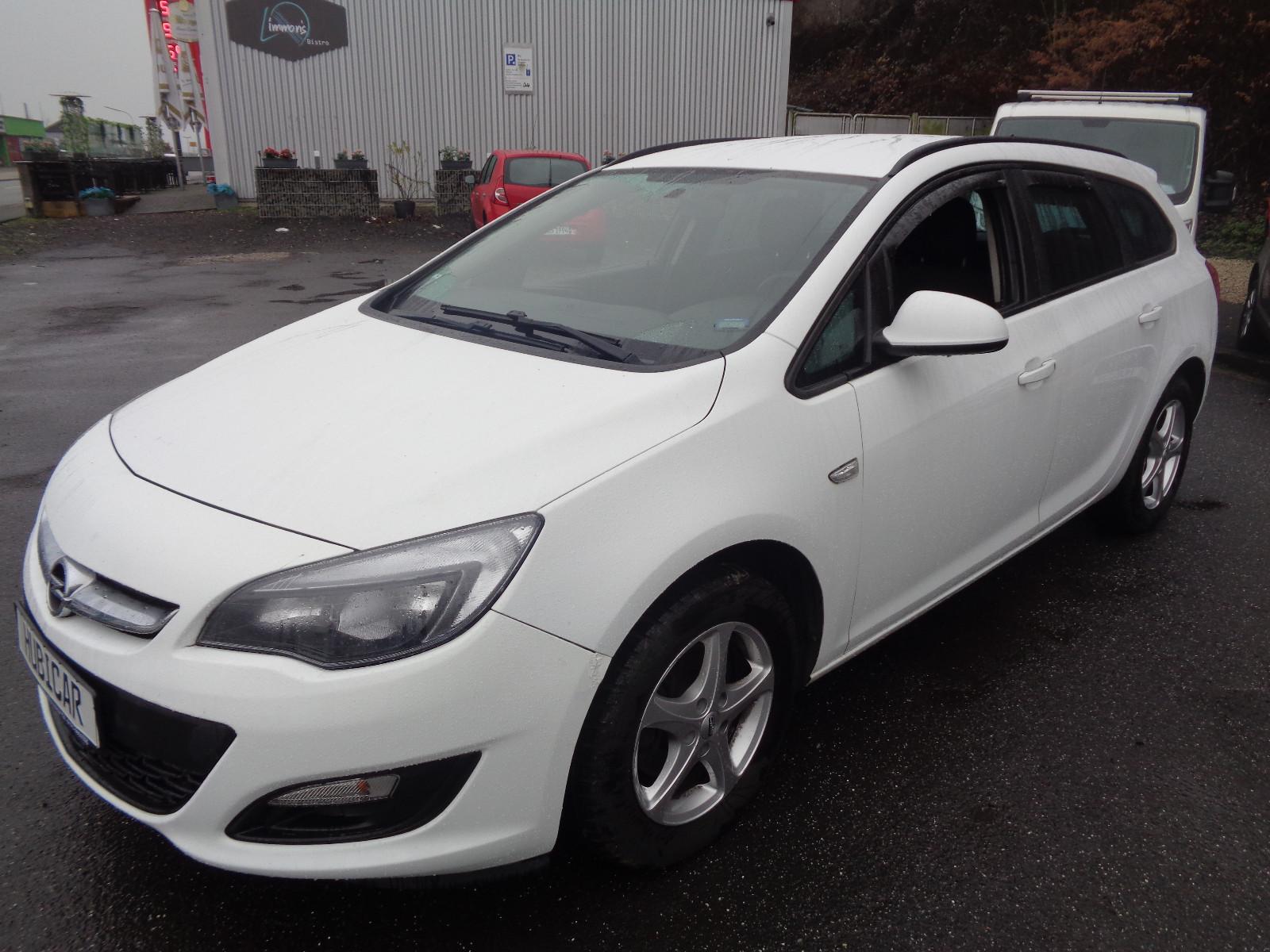 Opel Astra J Sports Tourer Selection